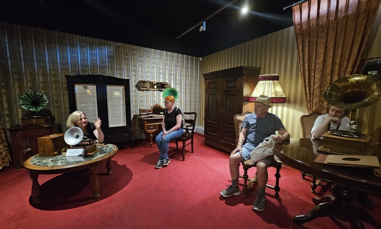 „Podróż do świata dźwięków i historii – wizyta w Niepołomicach”