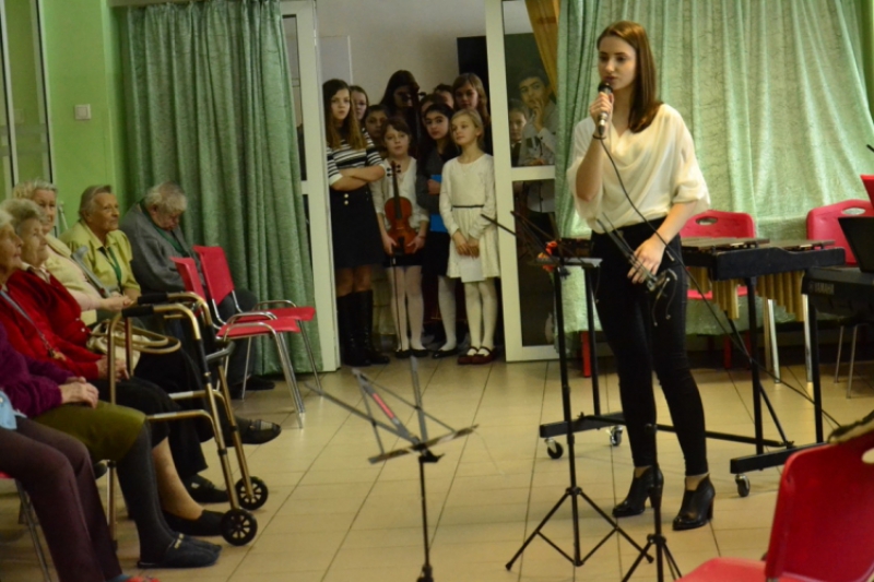 Koncert uczniów szkoły muzycznej 1 stopnia w Świątnikach Górnych (fot. 3)